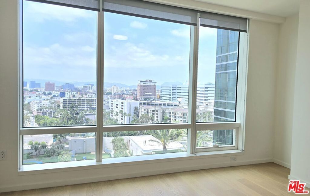 Photo of Listing #25535615