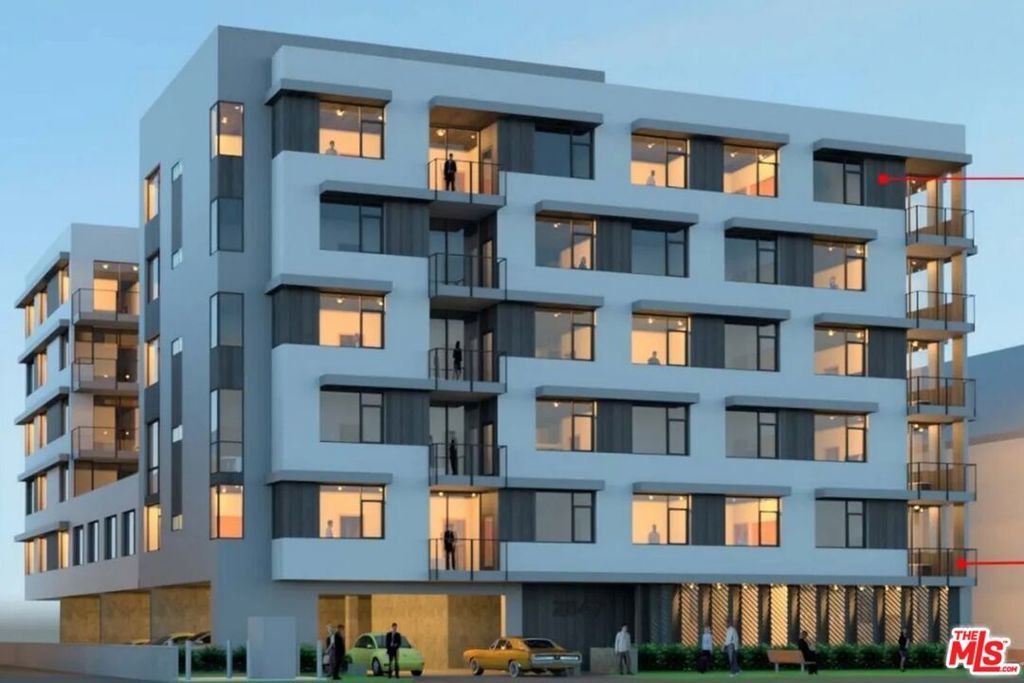 Photo of Listing #25536823