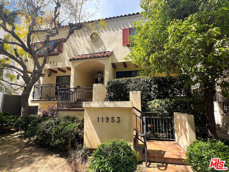 Photo of Listing #25536923