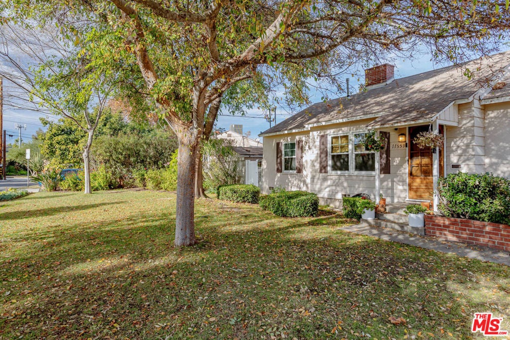 Photo of Listing #25536907