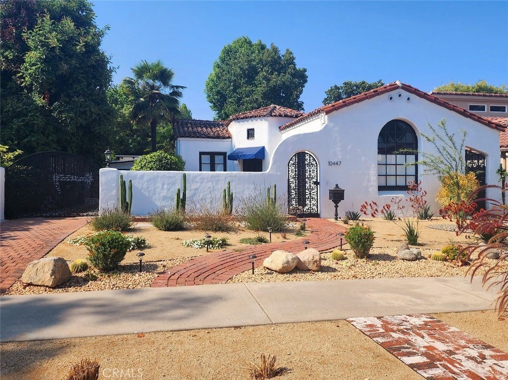 Photo of Listing #SR25102674