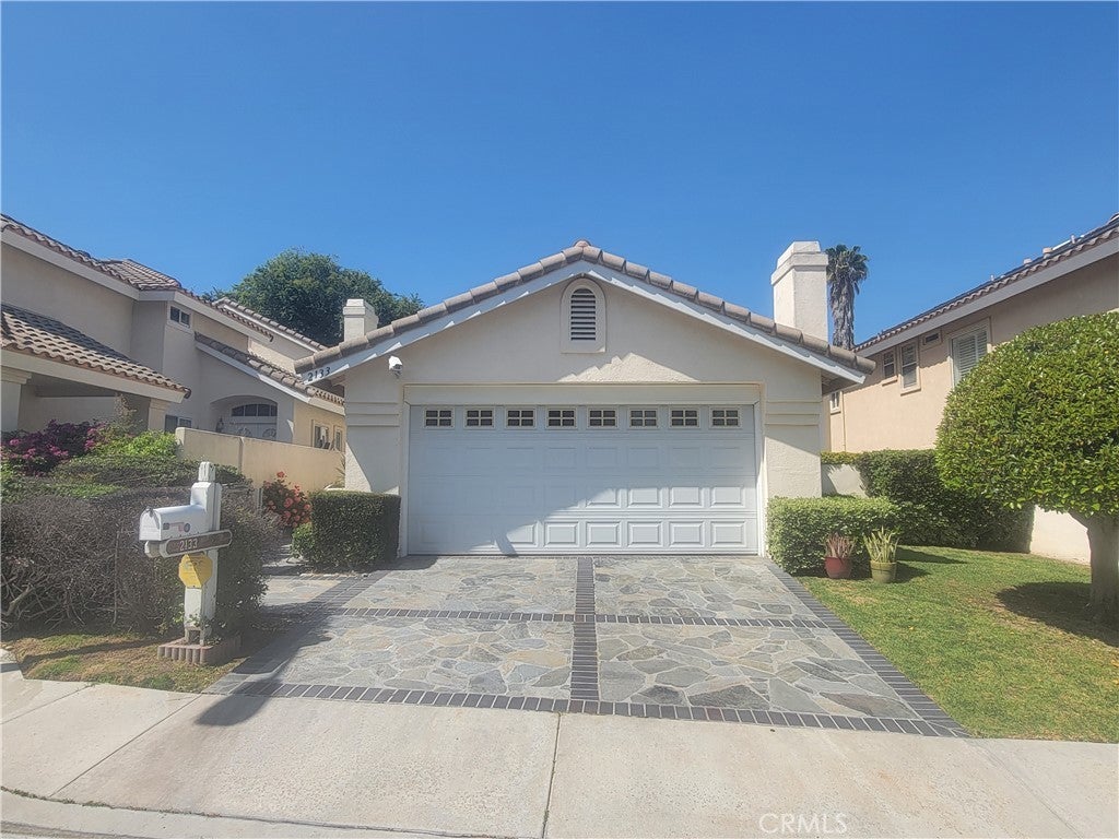 Photo of Listing #RS25104193