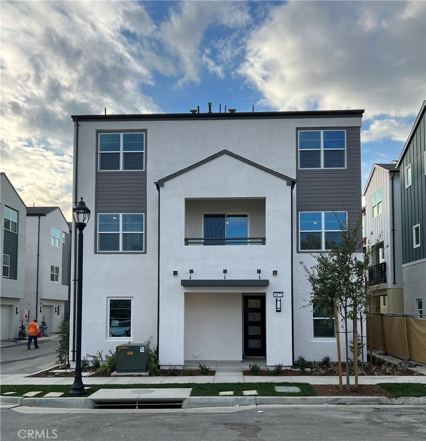 Photo of Listing #OC25104341