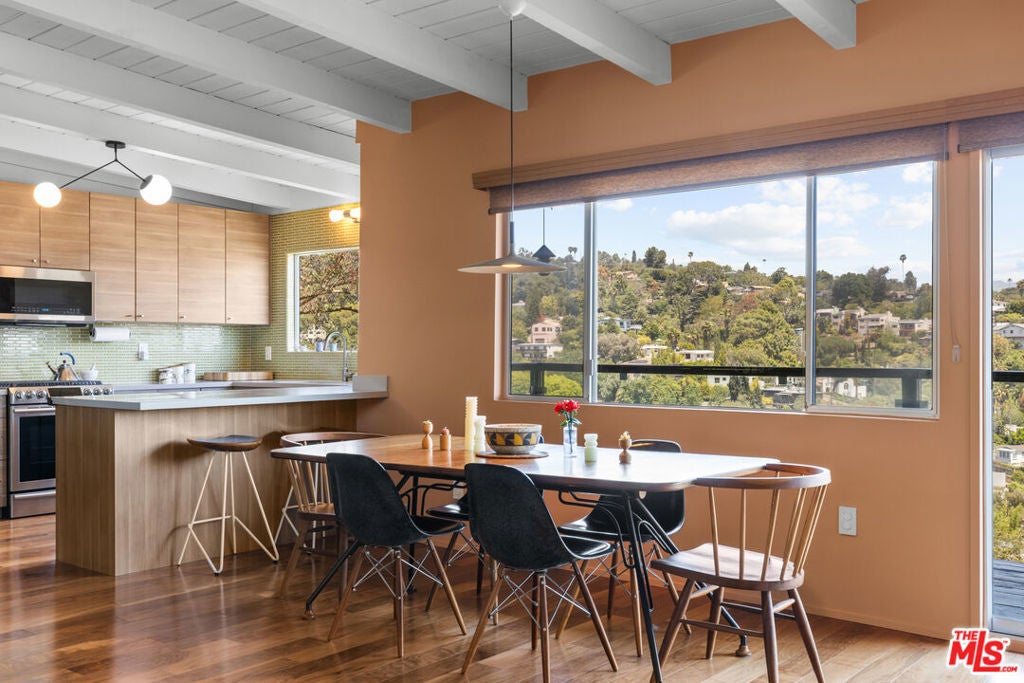 Photo of Listing #25536771