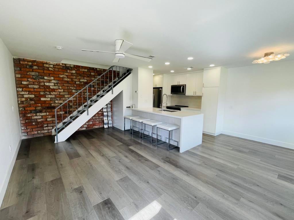 Photo of Listing #219129913DA