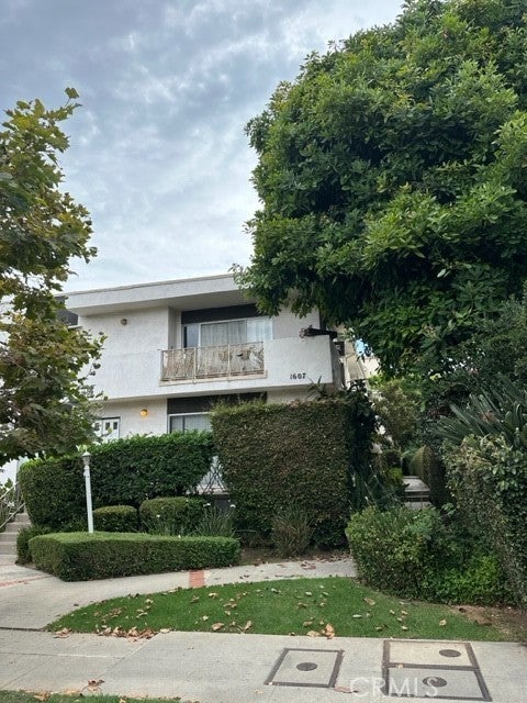 Photo of Listing #SR25104723