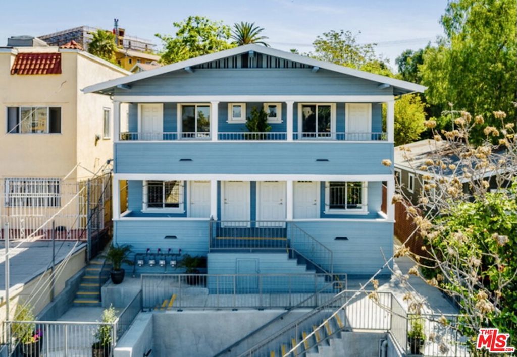 Photo of Listing #25537255