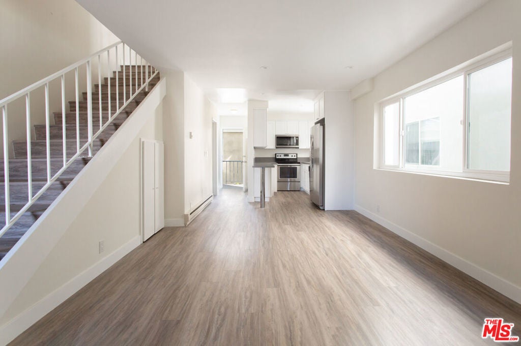 Photo of Listing #25535511