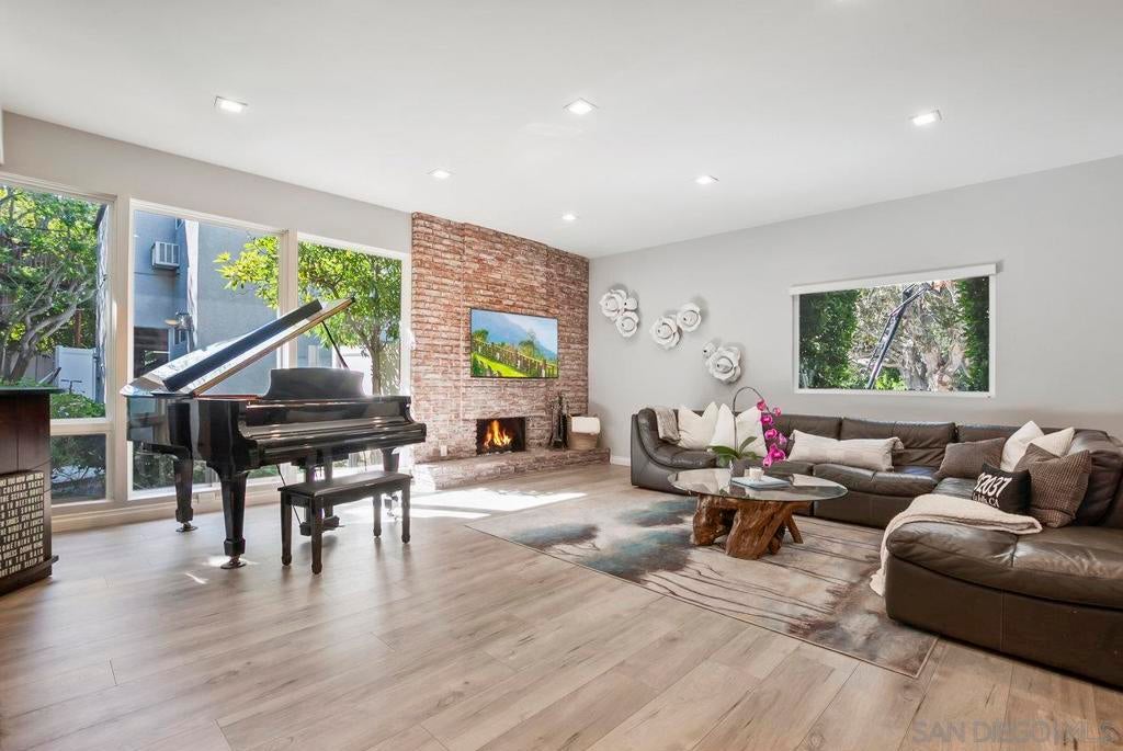 Photo of Listing #250027214SD