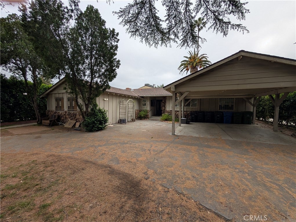 Photo of Listing #SR25105237