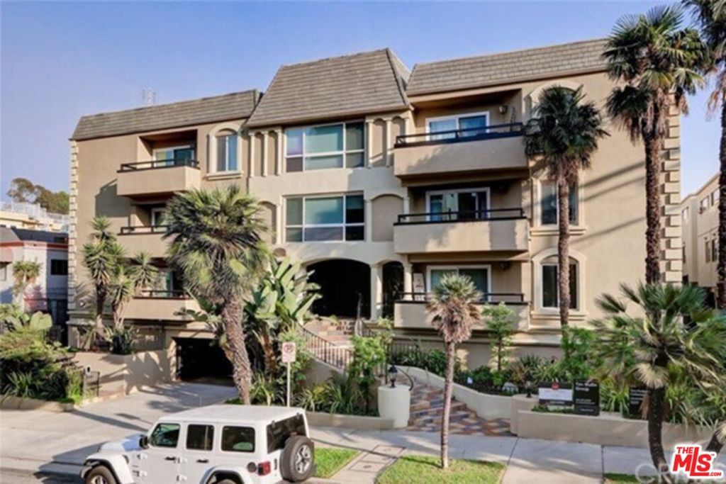 Photo of Listing #25535527