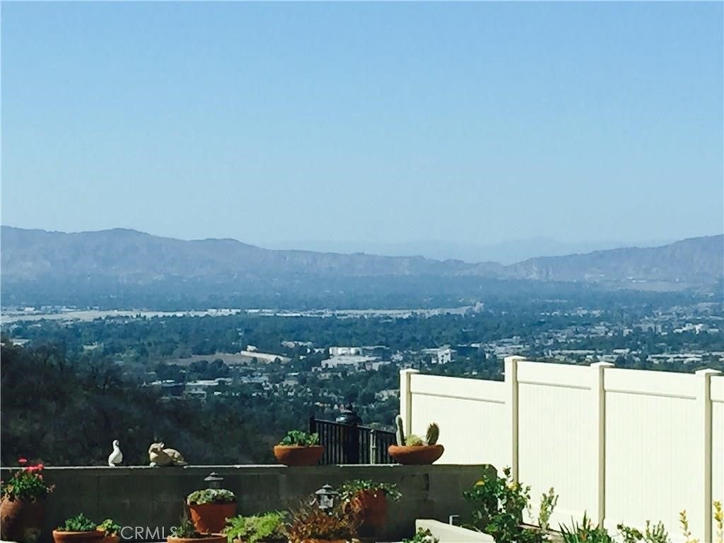 Photo of Listing #SR25105737