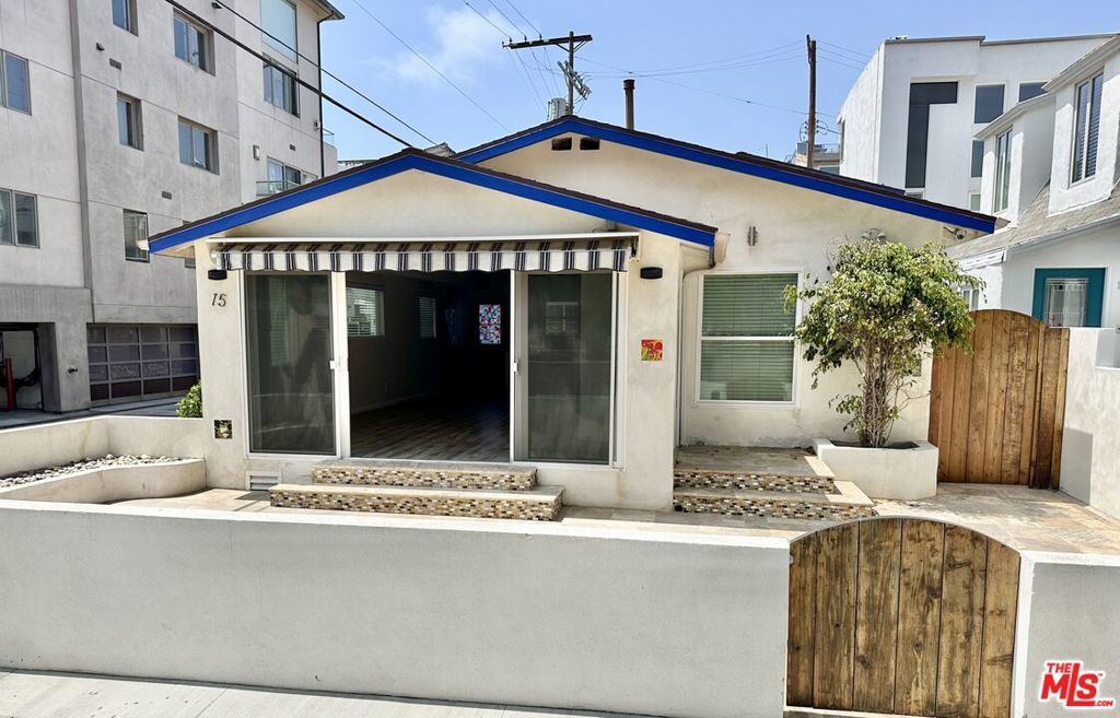 Photo of Listing #25537905