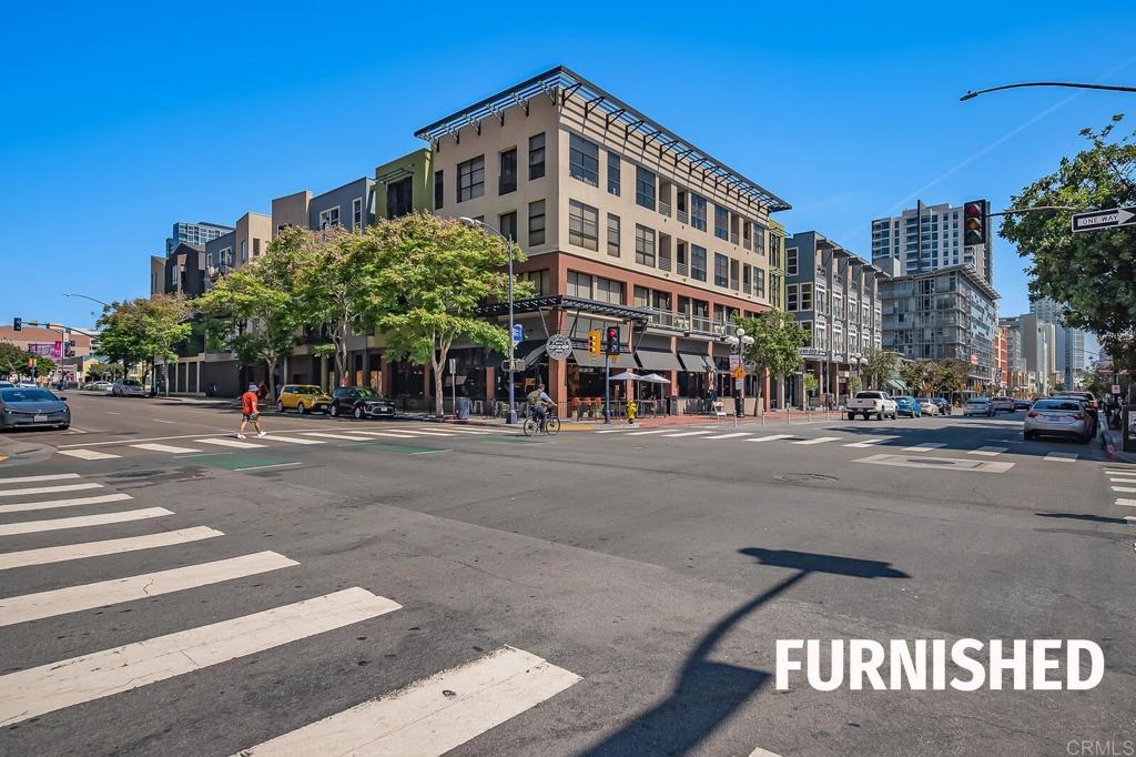 Photo of Listing #PTP2503458