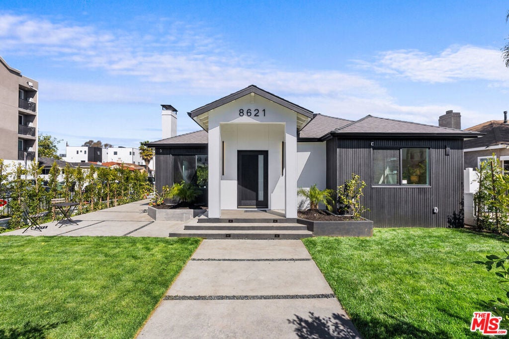 Photo of Listing #25537757