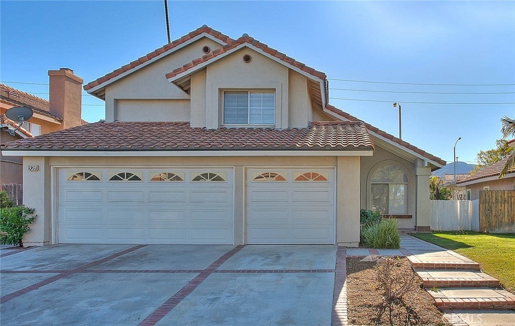 Photo of Listing #IG25106355