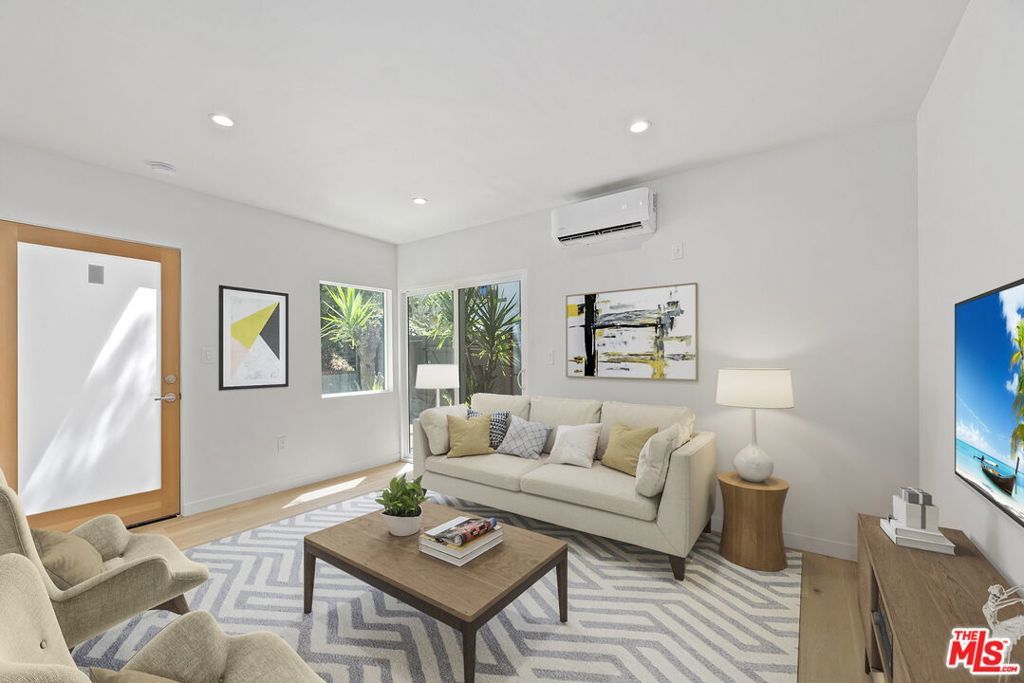 Photo of Listing #25538733