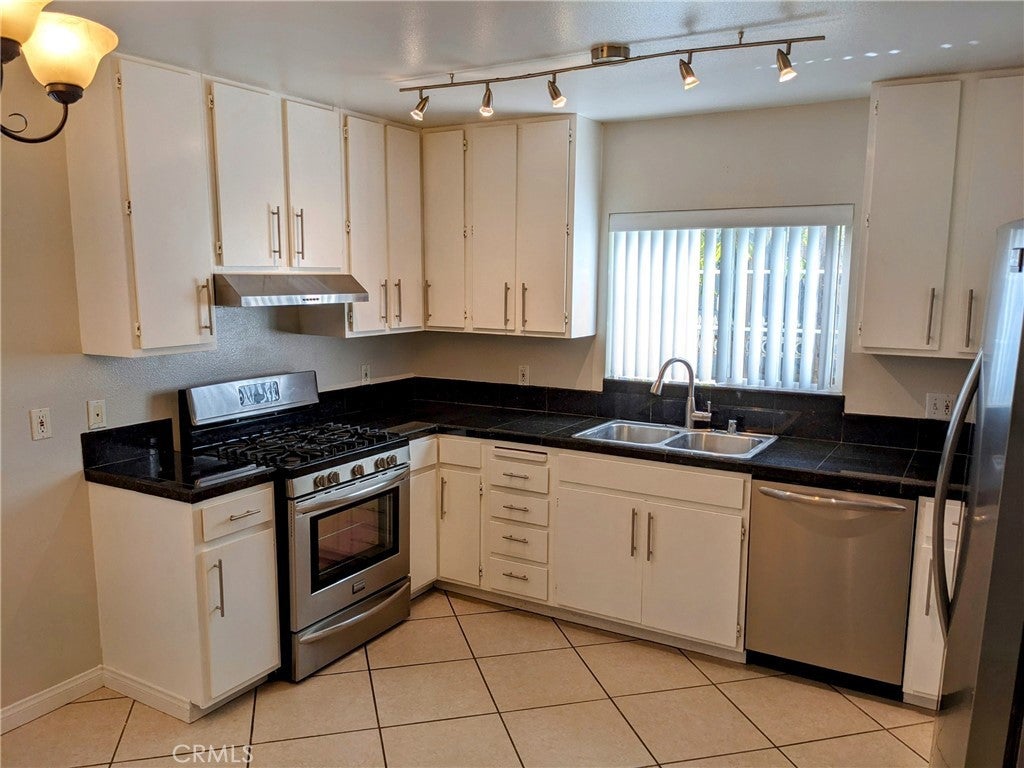 Photo of Listing #PW25107794