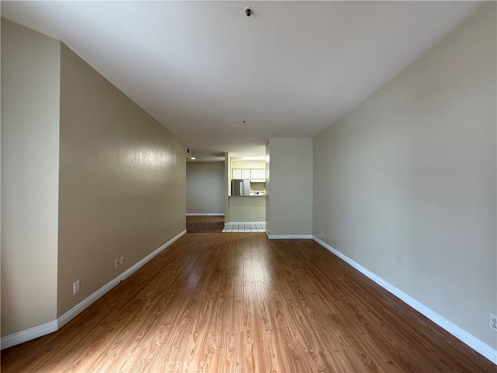 Photo of Listing #SR25102014