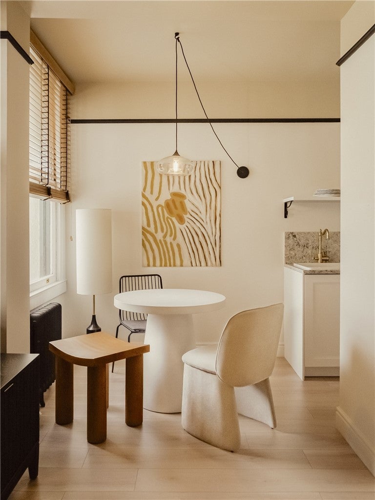 Photo of Listing #PW25107935