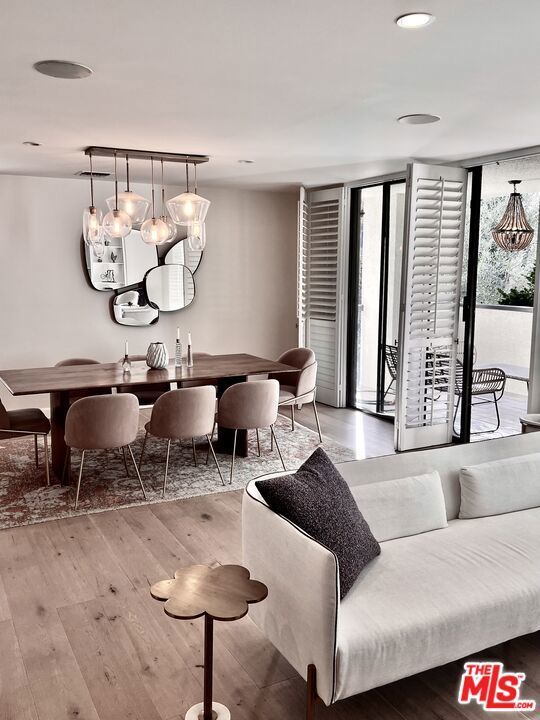 Photo of Listing #25535053