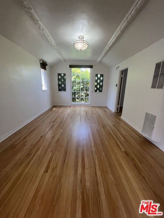 Photo of Listing #25539615