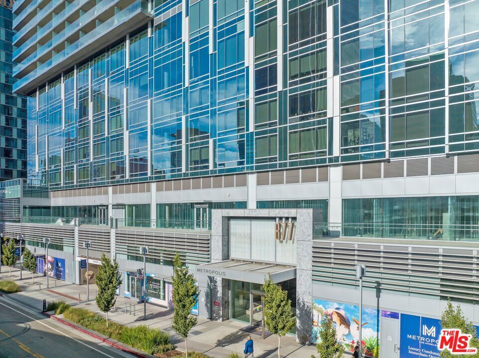 Photo of Listing #25540415