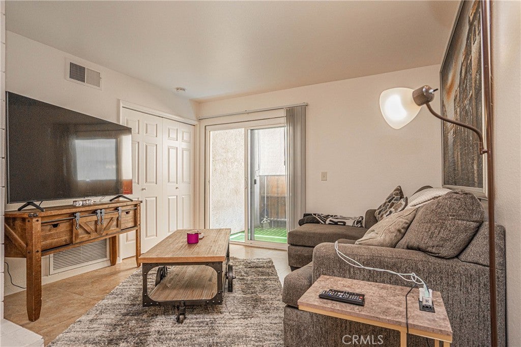 Photo of Listing #TR25110855