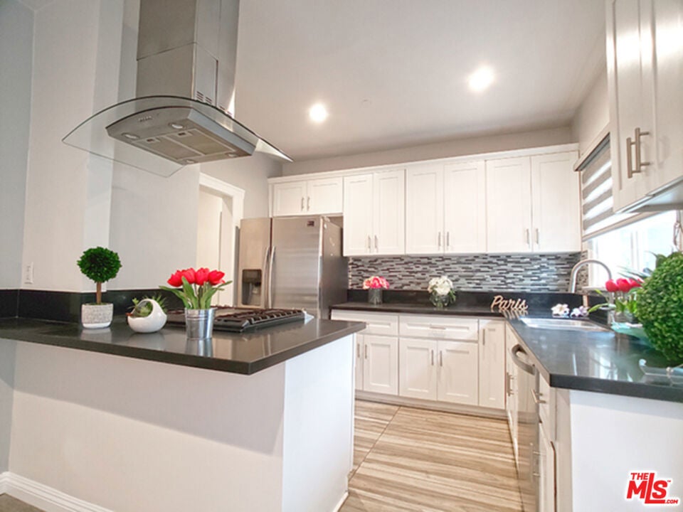 Photo of Listing #25540661