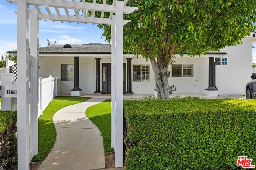 Photo of Listing #25540923