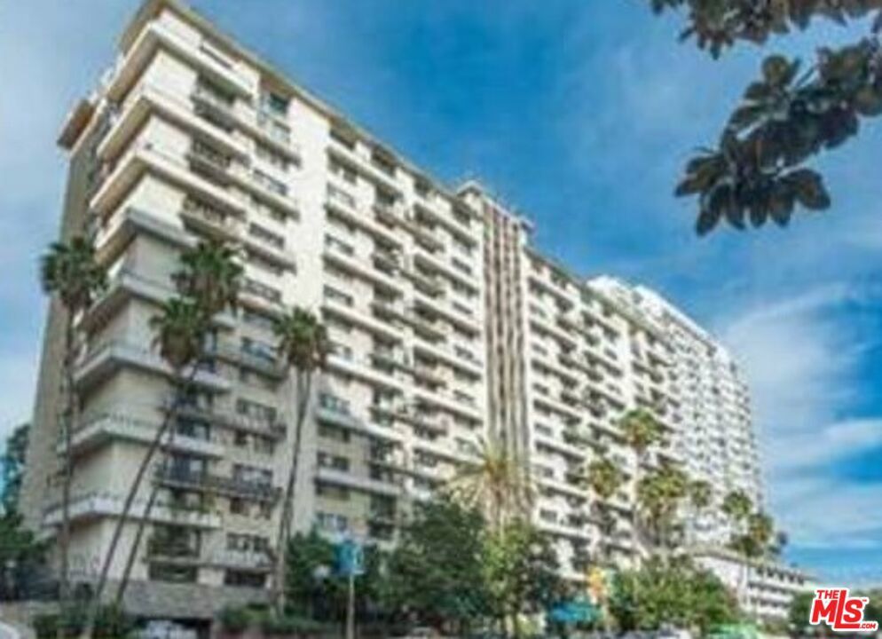 Photo of Listing #25540373