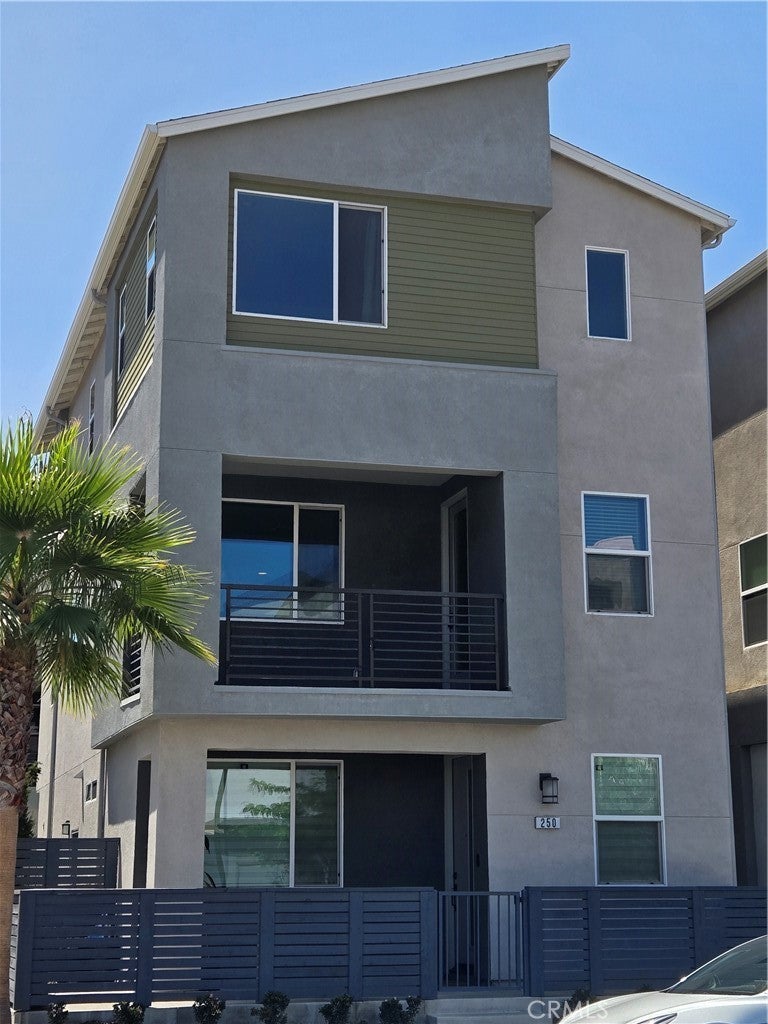 Photo of Listing #OC25111690