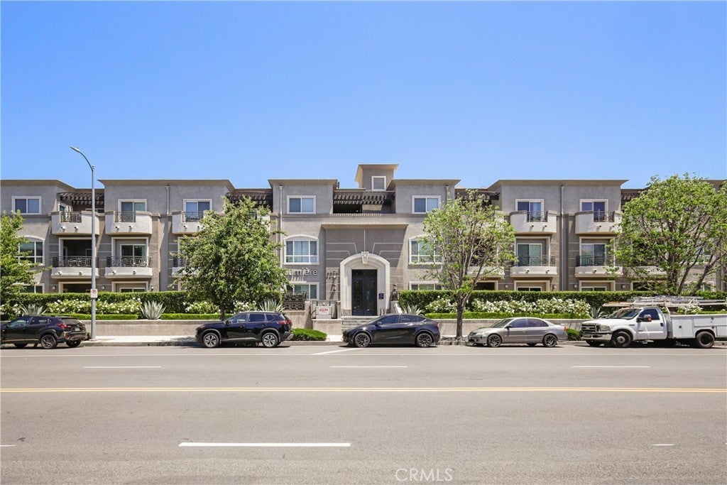 Photo of Listing #SR25111796