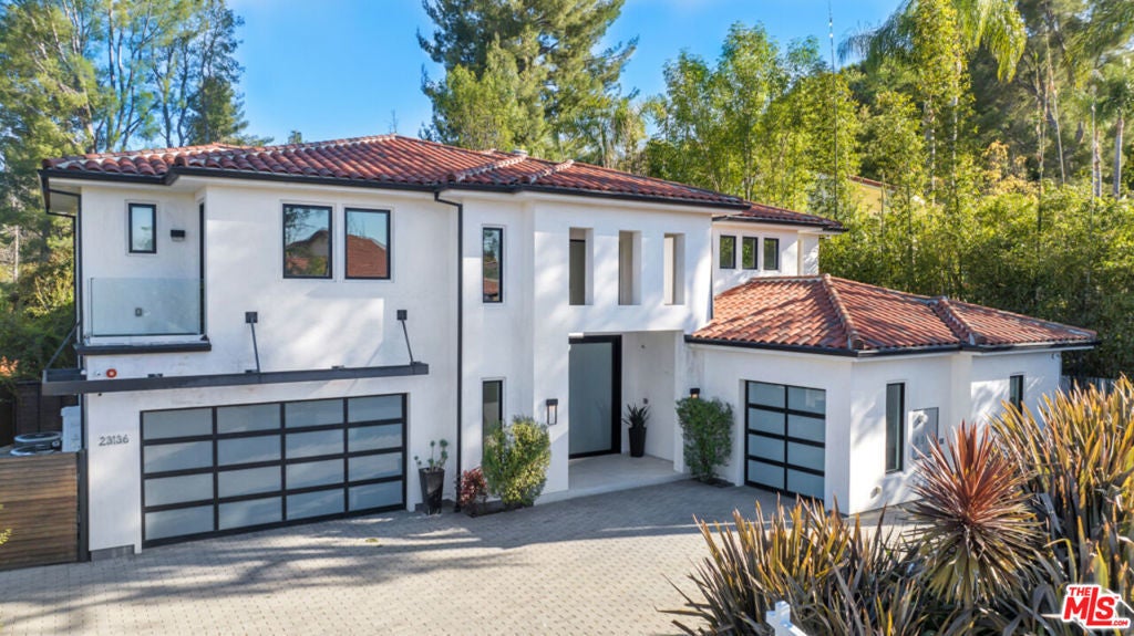 Photo of Listing #25541041