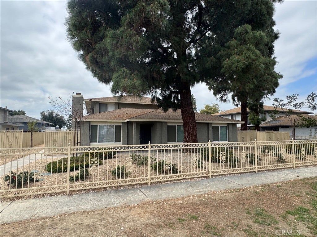 Photo of Listing #OC25112251