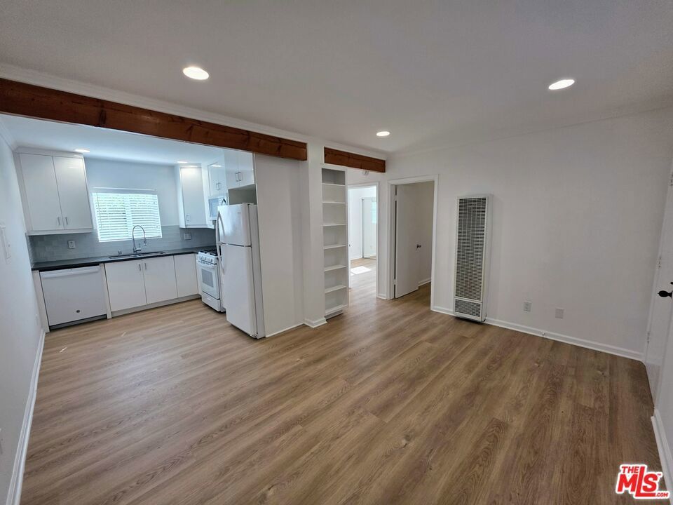 Photo of Listing #25541313