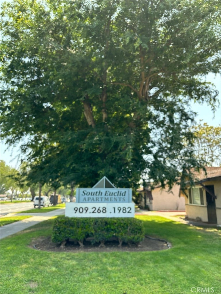 Photo of Listing #IV25112517