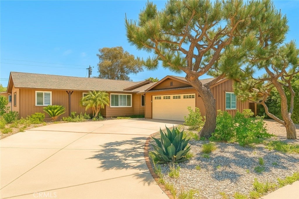 Photo of Listing #PW25112391