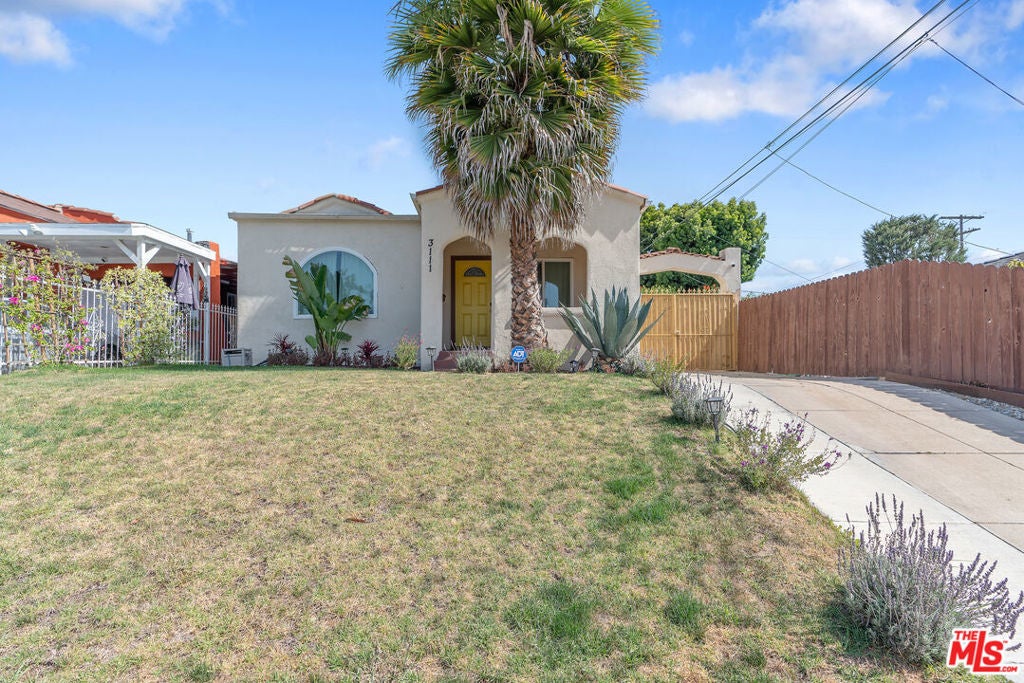 Photo of Listing #25541563