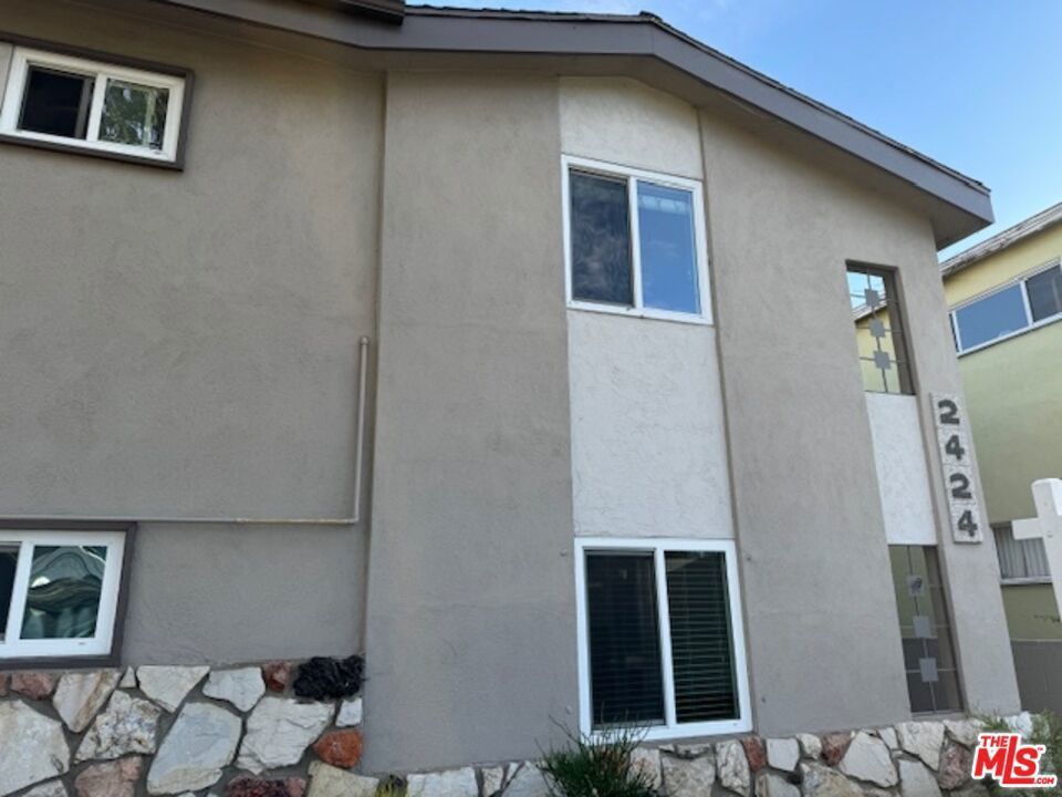 Photo of Listing #25541575