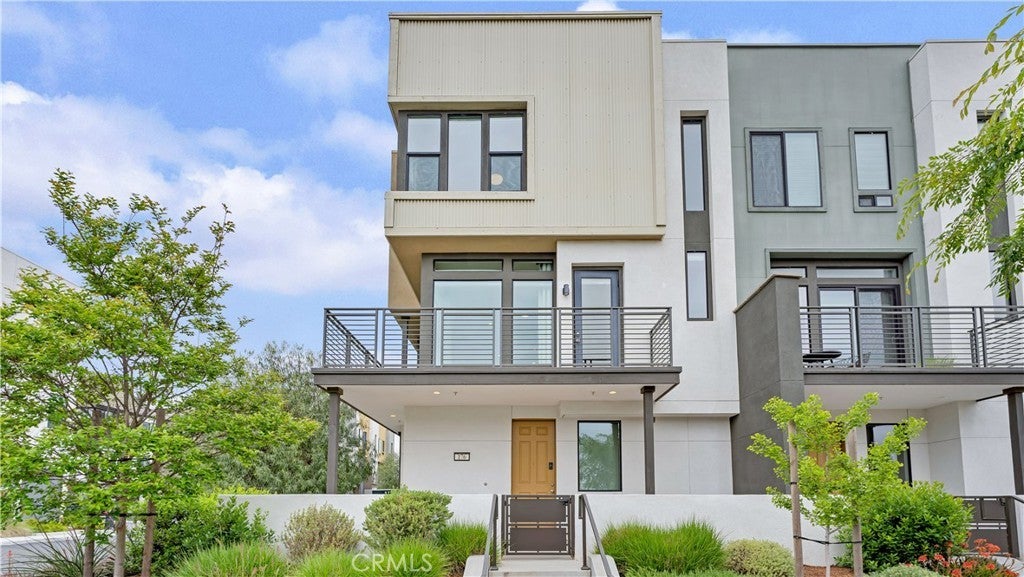 Photo of Listing #OC25111801