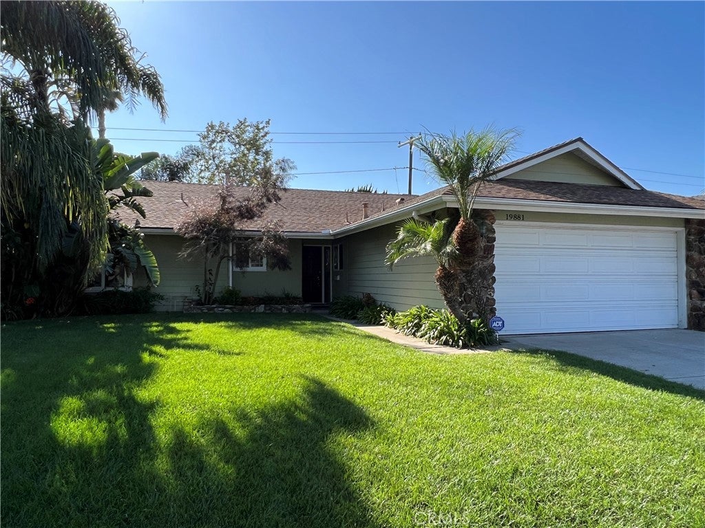 Photo of Listing #PW25110355