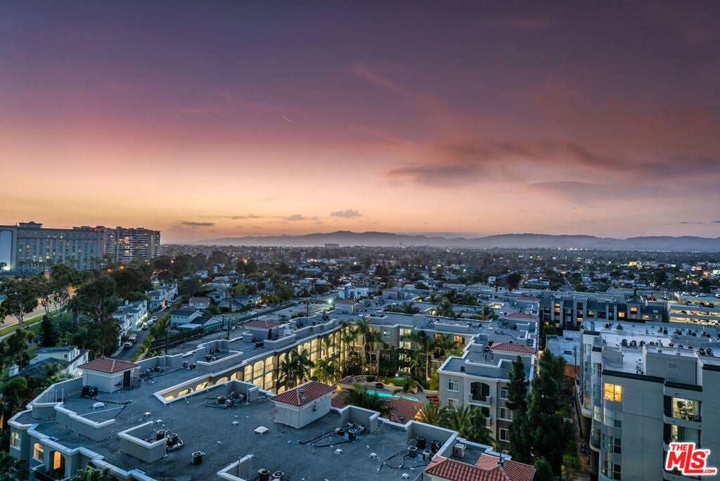 Photo of Listing #25540643