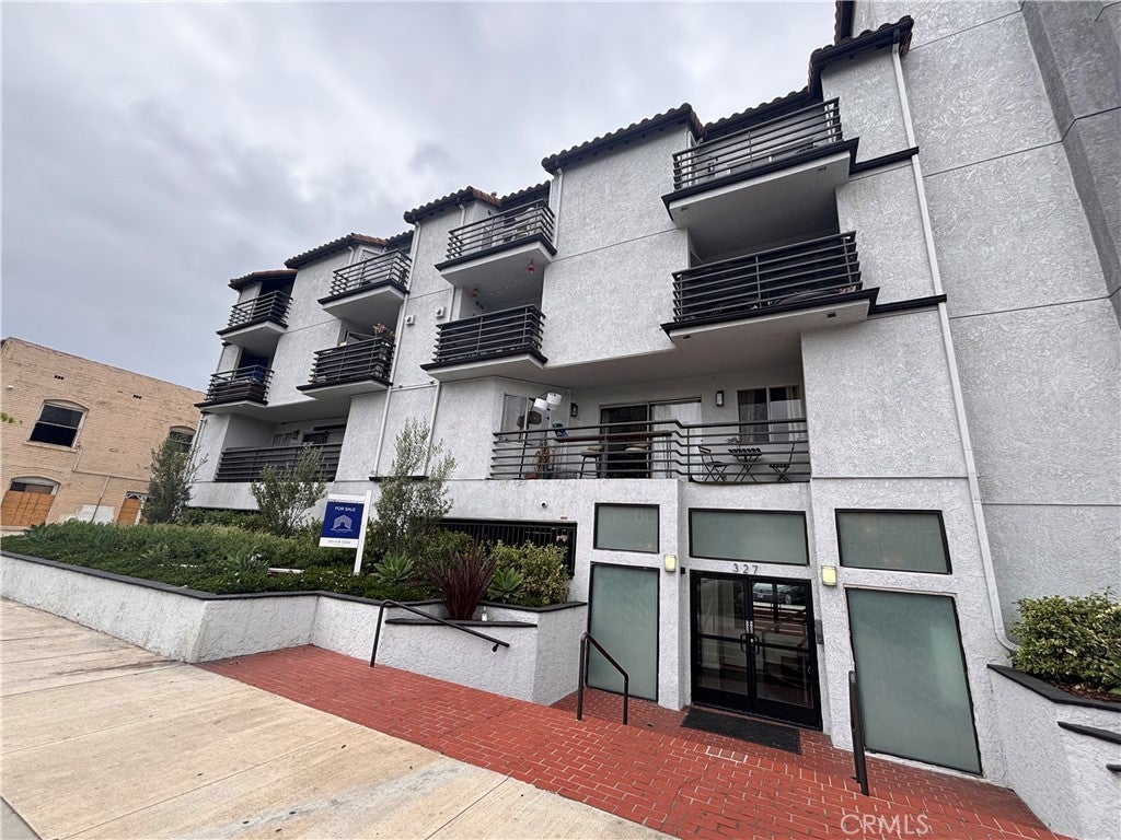 Photo of Listing #PW25113850