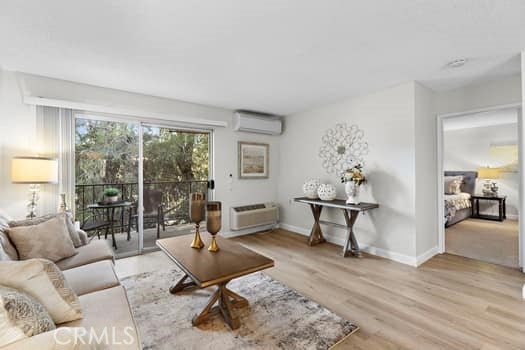 Photo of Listing #OC25113539