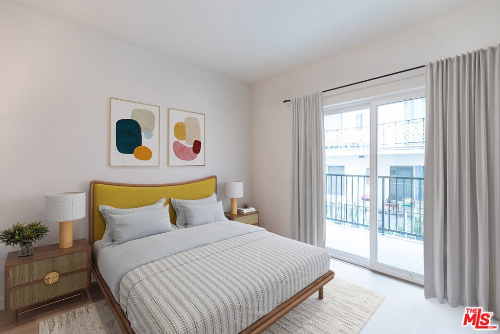 Photo of Listing #25542227