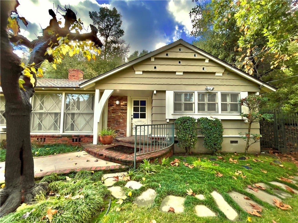 Photo of Listing #SR25114002