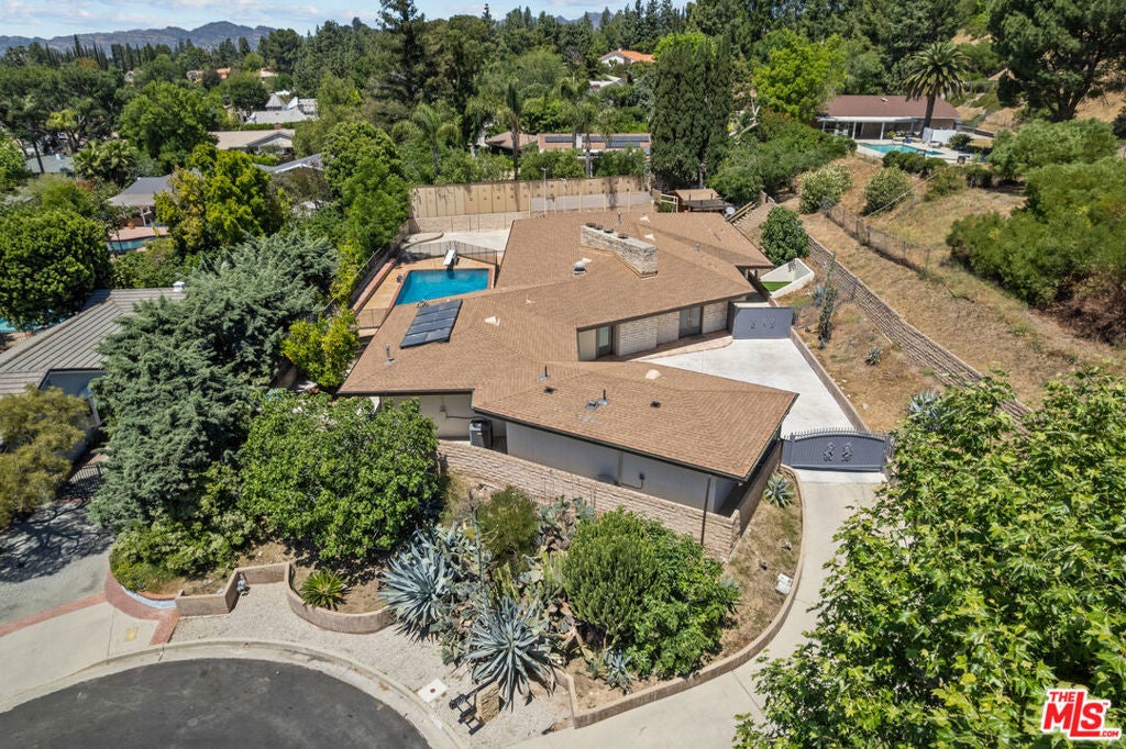 Photo of Listing #25542223