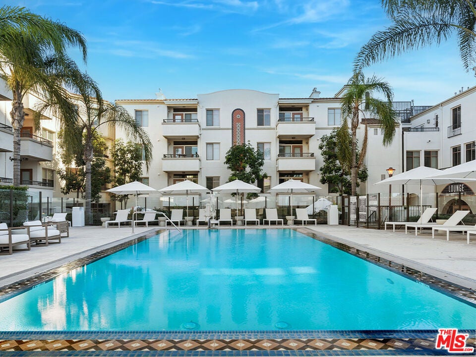 Photo of Listing #25542251