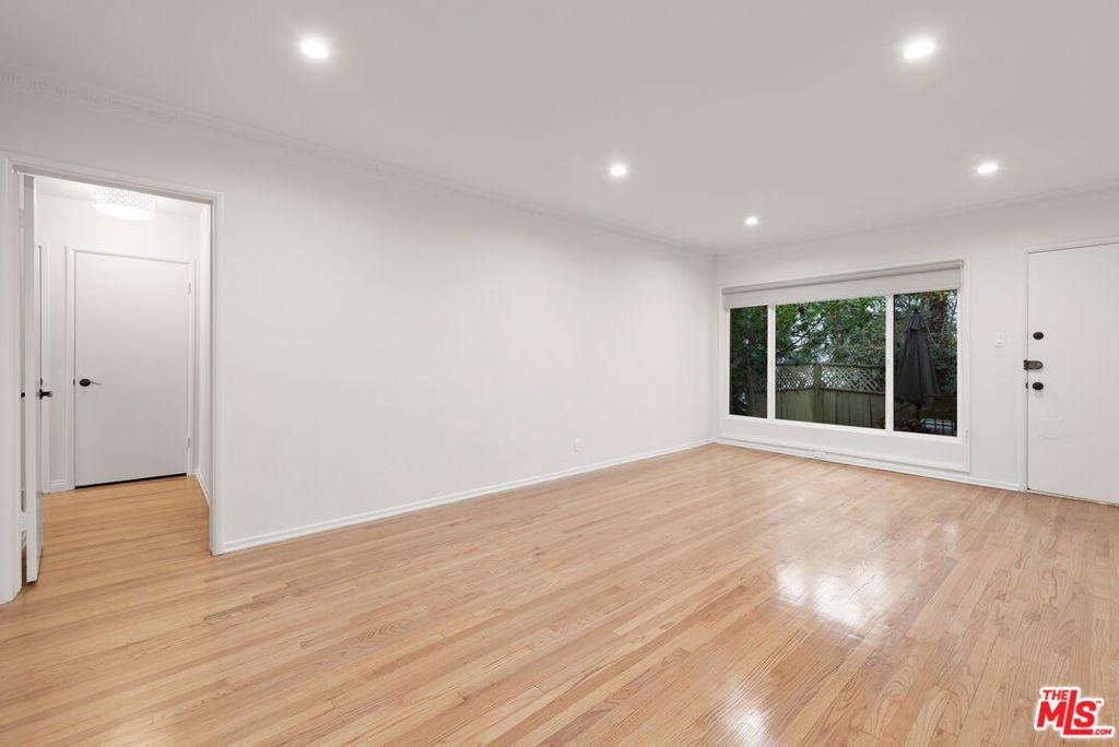 Photo of Listing #25538489